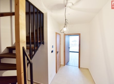 Prodej jiné komerční nemovitosti, 85 m²