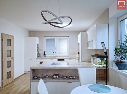 Prodej domu/vily, 150 m² obrázek