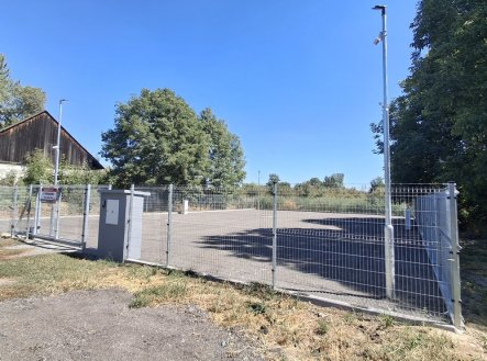 Pronájem pozemku pro komerční výstavbu, 743 m²