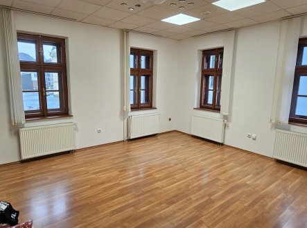Pronájem kanceláře, 55 m²