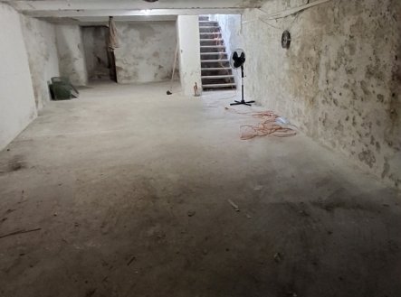 Pronájem skladu, 100 m²