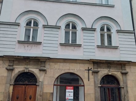 Pronájem obchodní prostory, 50 m²
