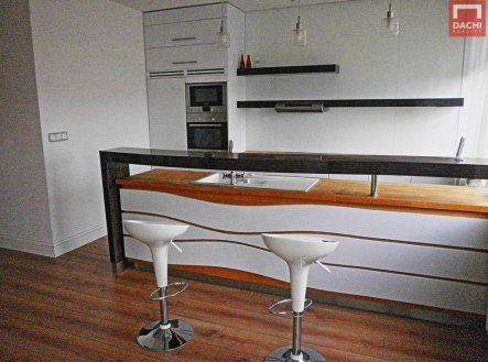 Pronájem bytu, 2+kk, 60 m²
