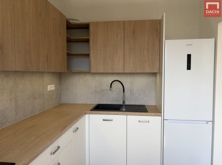 Pronájem bytu, 2+1, 43 m²