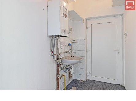 Pronájem obchodní prostory, 37 m²