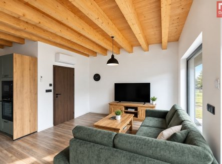 Prodej jiné komerční nemovitosti, 84 m²