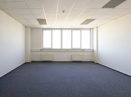 Pronájem kanceláře, 384 m²