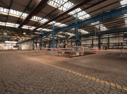 Pronájem komerčního objektu, sklad, 2 600 m² obrázek