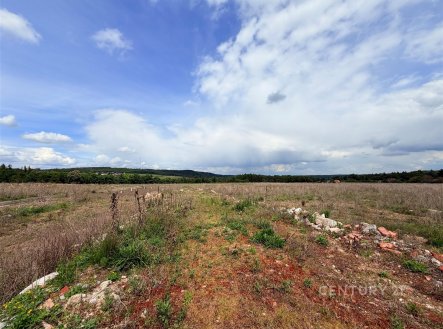 Prodej pozemku pro bydlení, 1 090 m²