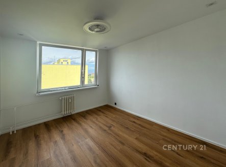 Pronájem bytu, 3+kk, 60 m²