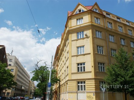 Pronájem bytu, 2+kk, 120 m²