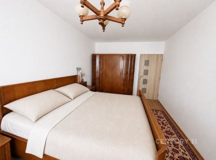 Pronájem bytu, 3+1, 121 m²
