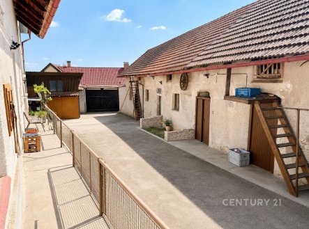 Prodej obchodní prostory, 305 m²