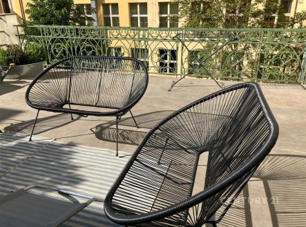 Pronájem bytu, 2+kk, 75 m²