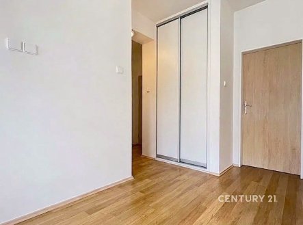 Pronájem bytu, 4+kk, 85 m²