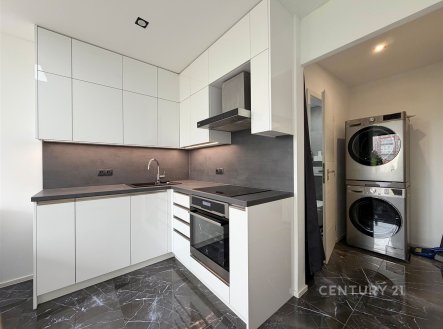 Pronájem bytu, 2+kk, 50 m²