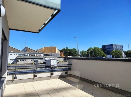 Pronájem bytu, 2+kk, 54 m²