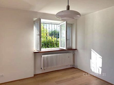 Pronájem bytu, 2+1, 63 m²
