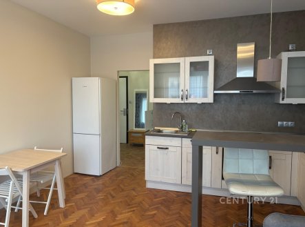 Pronájem bytu, 2+kk, 53 m²