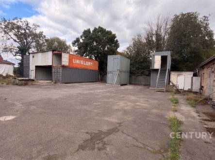 Pronájem skladu, 552 m²
