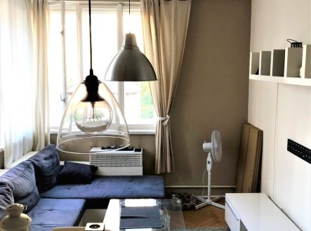 Pronájem bytu, 1+kk, 40 m²