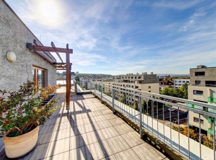 Prodej bytu, 5+kk, 119 m²