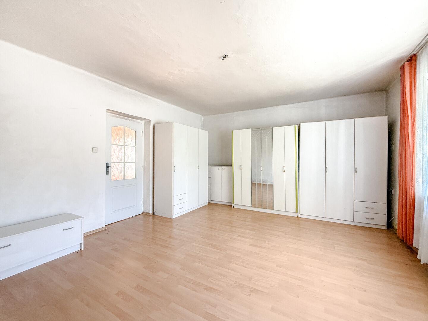 Zemědělská usedlost, 400 m2, Úmyslovice u Nymburka, pozemek 1727 m2