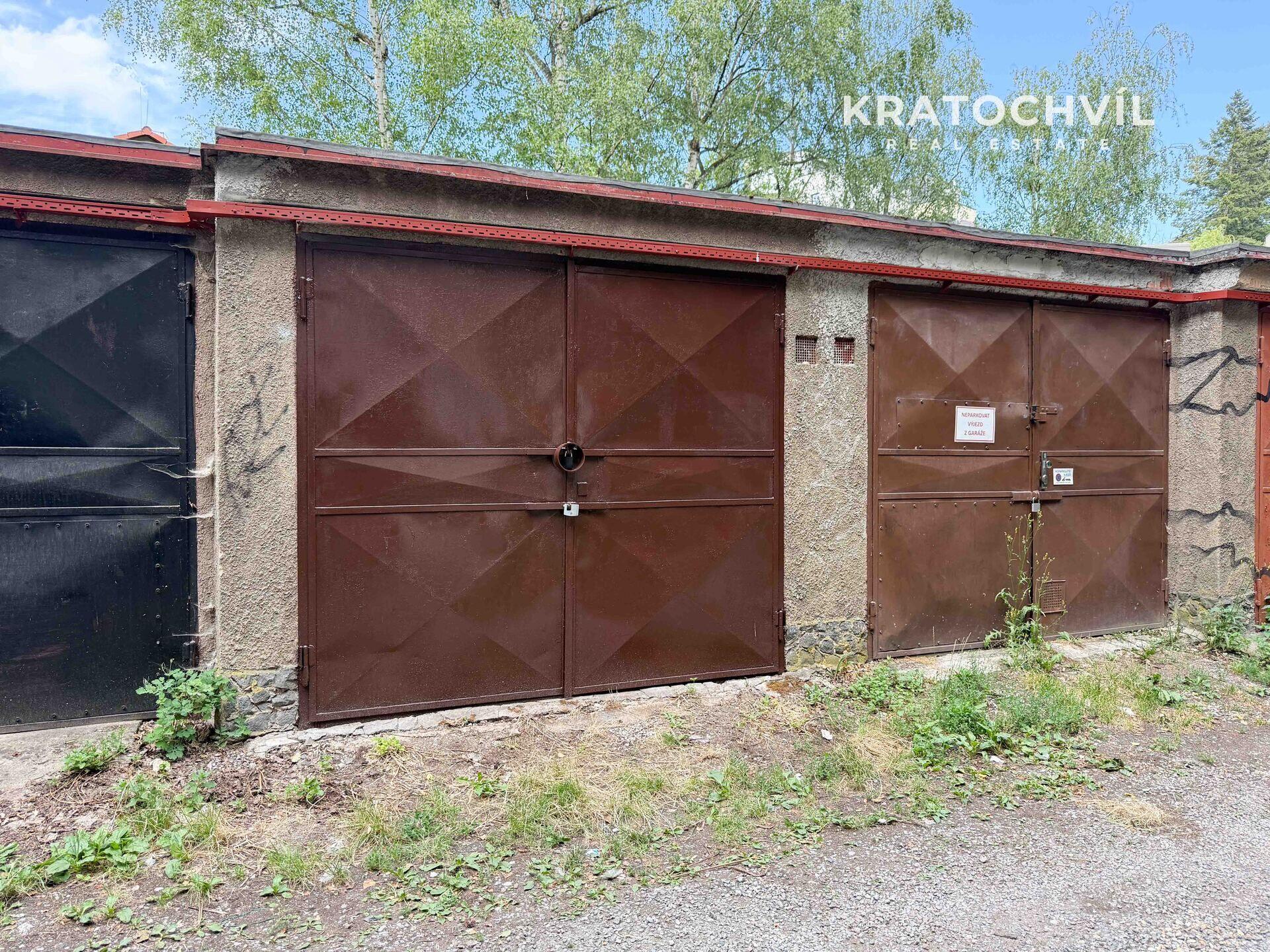 Prodej samostatné garáže 15 m² – Praha 5, Smíchov, ulice U Blaženky
