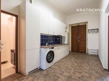 Pronájem bytu, 3+kk, 101 m²