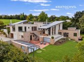 Prodej domu/vily, 674 m²