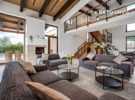 Prodej domu/vily, 674 m²