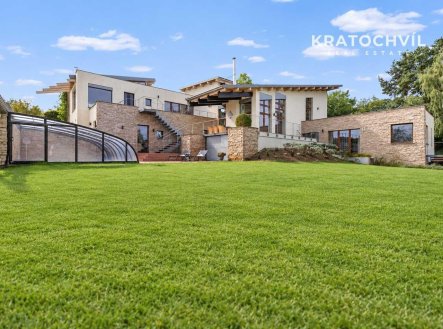 Prodej domu/vily, 674 m²