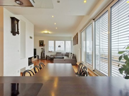 Pronájem bytu, 2+kk, 86 m²