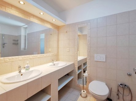 Pronájem bytu, 3+1, 77 m²