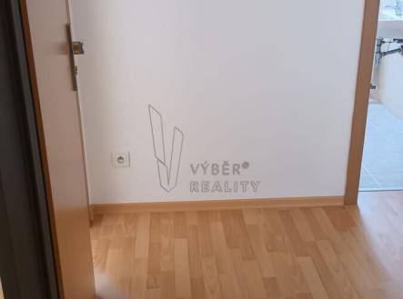 Pronájem bytu, 1+kk, 28 m²