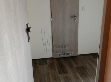 Pronájem bytu, 1+kk, 21 m²