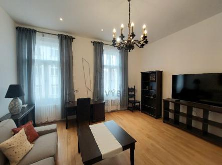 Pronájem bytu, 2+1, 87 m² obrázek