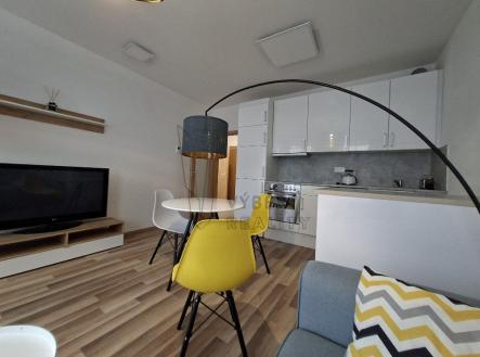 Pronájem bytu, 2+kk, 48 m²