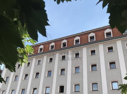 Pronájem bytu, 1+kk, 32 m²