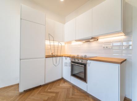 Pronájem bytu, 1+kk, 28 m²