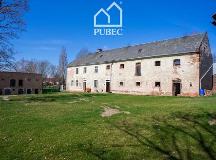 Prodej zemědělského objektu, 2 267 m²