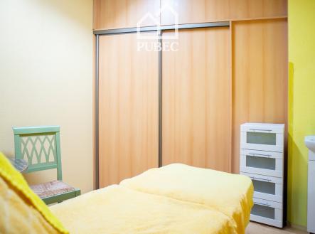 Prodej komerčního objektu, jiný, 76 m²