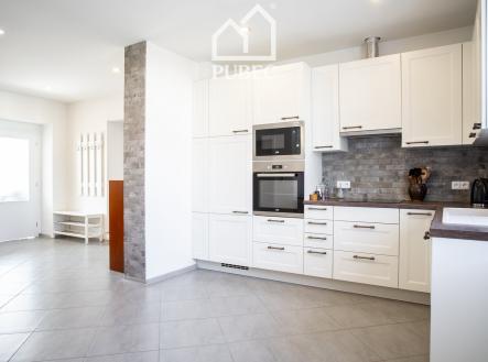 Prodej domu/vily, 225 m²