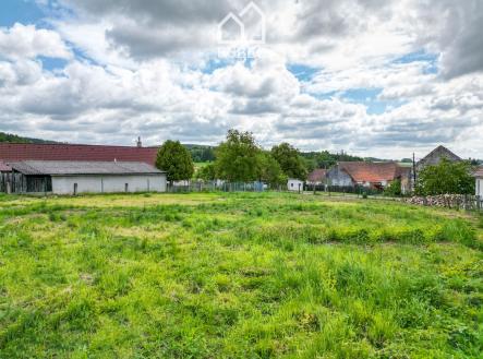 Prodej pozemku pro bydlení, 2 325 m²