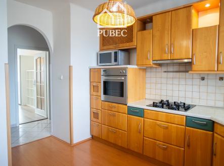 Pronájem bytu, 3+1, 85 m²