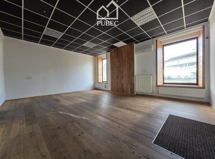 Pronájem komerčního objektu, výroba, 300 m²