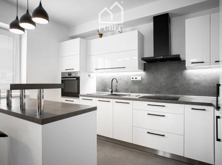 Prodej domu/vily, 275 m²