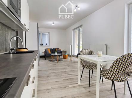 Pronájem bytu, 1+kk, 86 m²