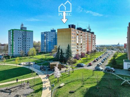 Pronájem bytu, 1+kk, 30 m² obrázek