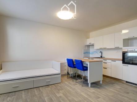 Pronájem bytu, 1+kk, 30 m²